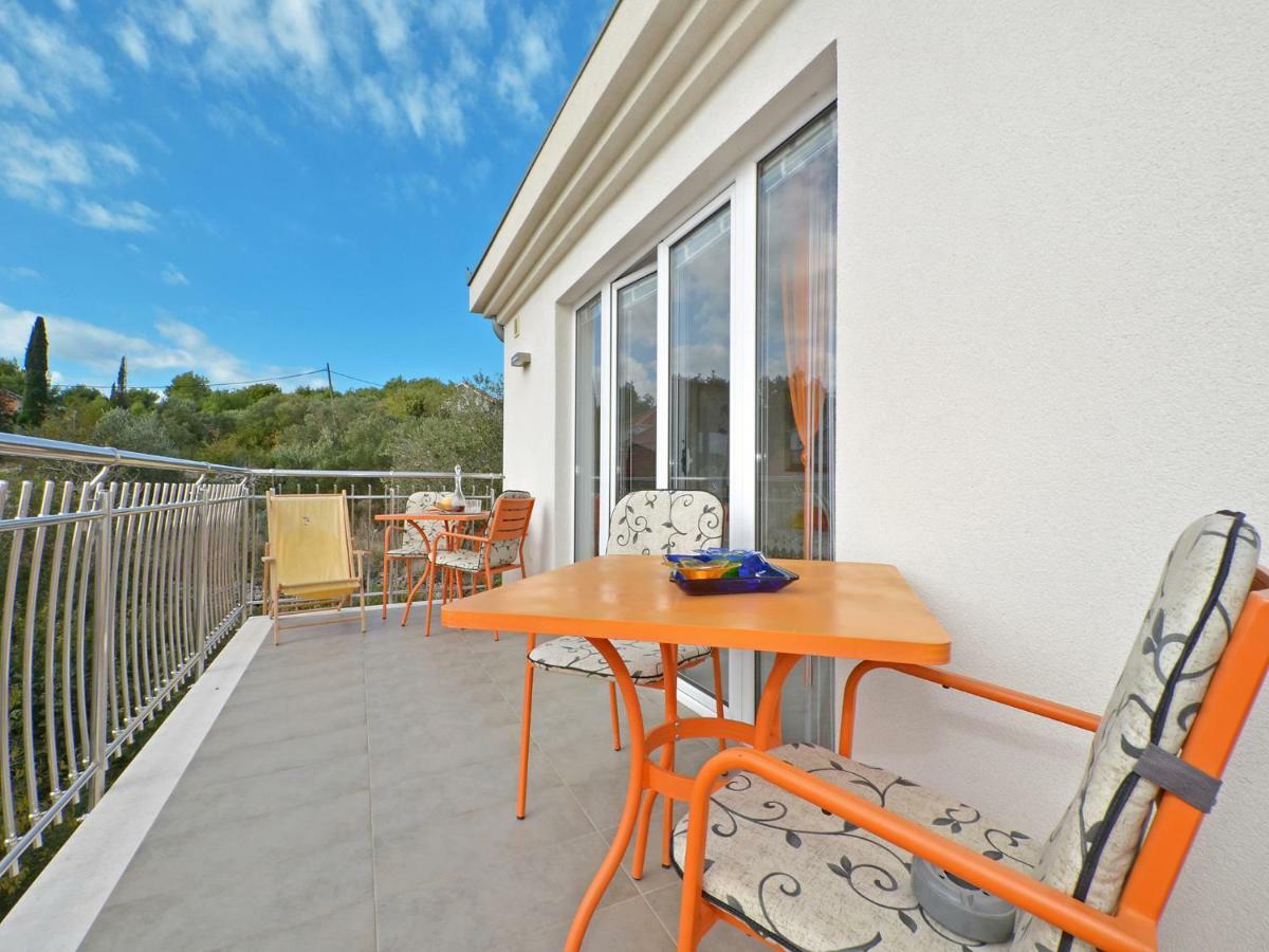 Dondras Residence Trogir Exterior photo